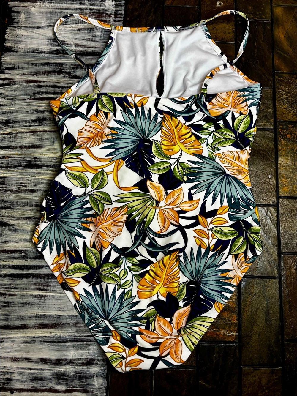 Ellen Tracy Floral Tropical One Piece Swimsuit Size 14 large Yellow Palms White - Picture 11 of 11